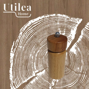 Natural Wood Manual Pepper Mill